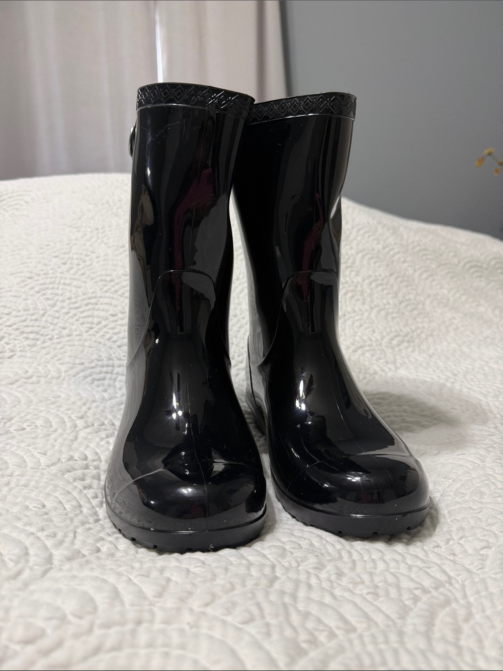 UGG Black Glossy Mid-Calf Rain Boots